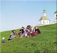 С.М. Прокудин-Горский. Группа детей. 1909 год