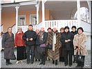 У дома Анны Кашиной У дома Анны Кашиной