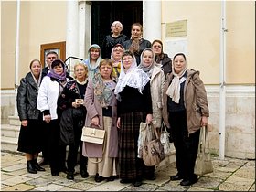 У храма свт. Спиридона Тримифунтского У храма свт. Спиридона Тримифунтского