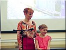Выступают мама и дочка Выступают мама и дочка