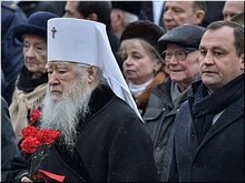 Возложение цветов к могиле Неизвестного солдата в день 76-летия начала контрнаступления советских войск в битве под Москвой с участием Русской Церкви, 05.12.2017 Возложение цветов к могиле Неизвестного солдата в день 76-летия начала контрнаступления советских войск в битве под Москвой с участием Русской Церкви, 05.12.2017