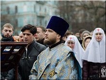 Тысячи верующих в Киеве вышли на защиту Десятинного монастыря, 03.01.2018 Тысячи верующих в Киеве вышли на защиту Десятинного монастыря, 03.01.2018