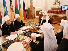 Святейший Патриарх Кирилл возглавил заседание Священного Синода в Санкт-Петербурге, 30.05.2019 Святейший Патриарх Кирилл возглавил заседание Священного Синода в Санкт-Петербурге, 30.05.2019