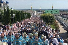 На Почаевскую гору прибыли тысячи паломников со всех уголков Украины, 05.08.2020 На Почаевскую гору прибыли тысячи паломников со всех уголков Украины, 05.08.2020