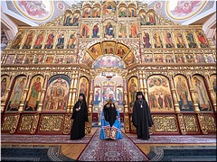 Новый год как дар Божий. Митрополит Александр освятил ночной Литургией в Вознесенском соборе Алма-Аты наступление 2021 года, 01.01.2021 Новый год как дар Божий. Митрополит Александр освятил ночной Литургией в Вознесенском соборе Алма-Аты наступление 2021 года, 01.01.2021