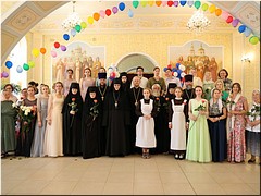 В Николо-Сольбинском монастыре состоялся выпускной праздник в школе и колледже, 27.06.2021 В Николо-Сольбинском монастыре состоялся выпускной праздник в школе и колледже, 27.06.2021
