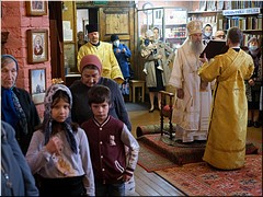 Митрополит Санкт-Петербургский Варсонофий совершил Божественную Литургию в храме святого Владимира в Усть-Ижоре, 15.08.2021 Митрополит Санкт-Петербургский Варсонофий совершил Божественную Литургию в храме святого Владимира в Усть-Ижоре, 15.08.2021
