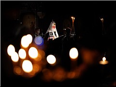 В понедельник первой седмицы Великого поста Святейший Патриарх Кирилл совершил повечерие с чтением Великого канона в Храме Христа Спасителя, 07.03.2022 В понедельник первой седмицы Великого поста Святейший Патриарх Кирилл совершил повечерие с чтением Великого канона в Храме Христа Спасителя, 07.03.2022
