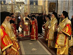 В праздник Торжества Православия представитель Русской духовной миссии принял участие в богослужении в храме Гроба Господня, 05.03.2023 В праздник Торжества Православия представитель Русской духовной миссии принял участие в богослужении в храме Гроба Господня, 05.03.2023